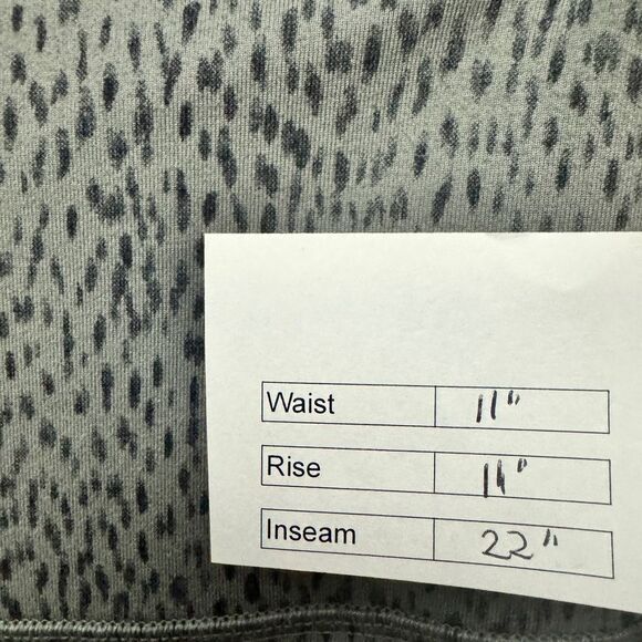 Lululemon Wunder Under Crop Grey - Picture 8 of 8